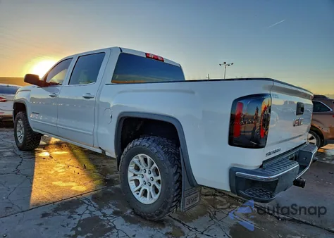 2018 GMC Sierra K1500 Sle z USA, uszkodzony, nr VIN 3GTU2MEC6JG249955